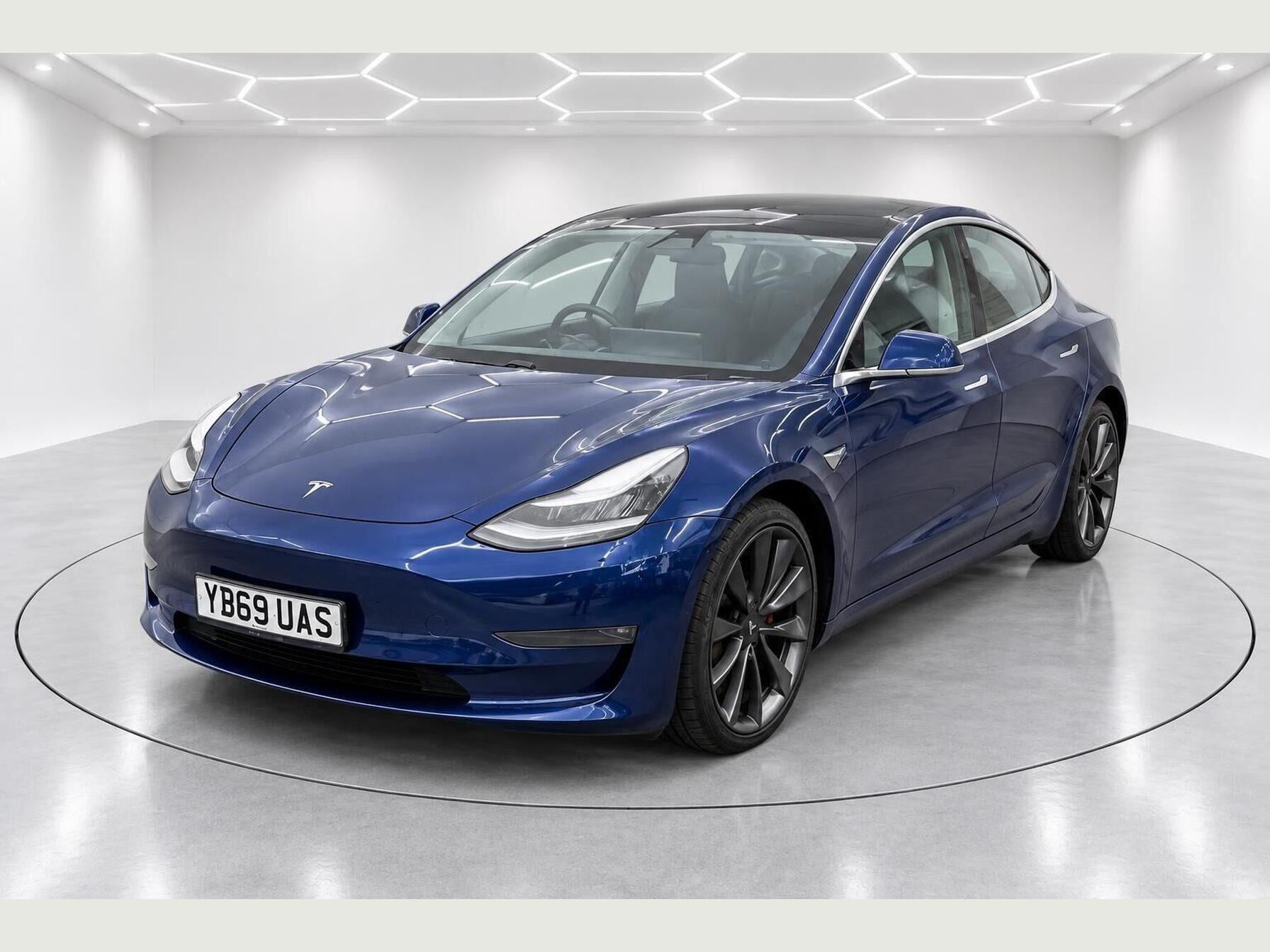 2019 Tesla Model 3
