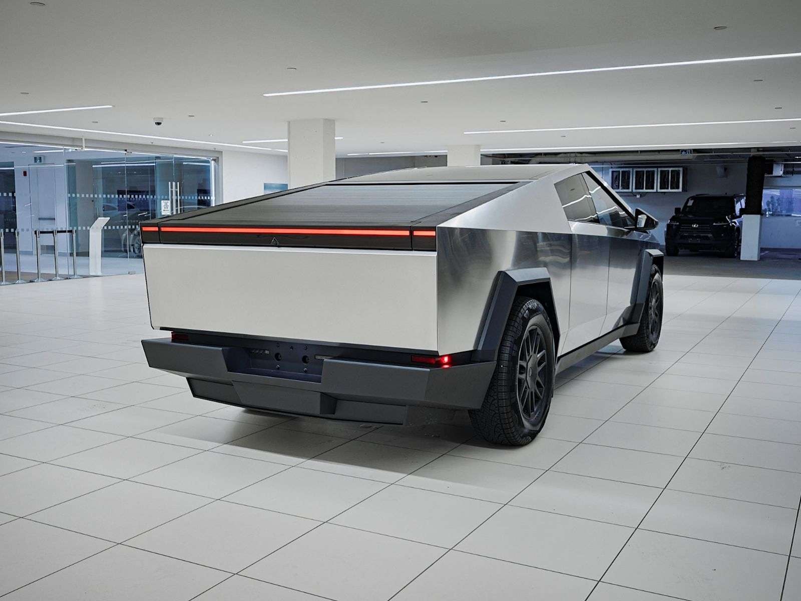 2026 Tesla Cybertruck photo 4